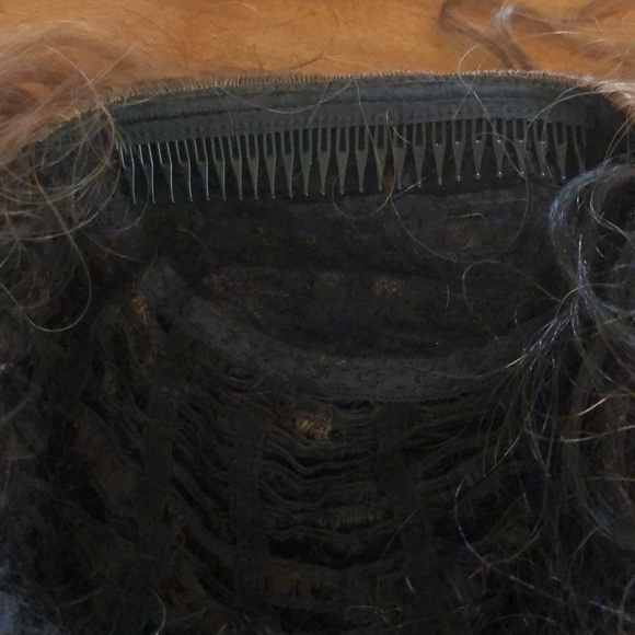 FreeTress Fullcap Drawstring Type Samara Girl Double combed for Secure Hold - Picture 10 of 12